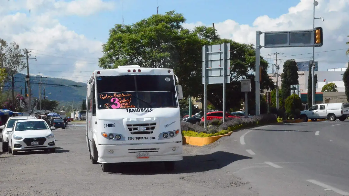 Covid-19 no ha sido propagado entre choferes del transporte p_blico de Tequisquiapan.